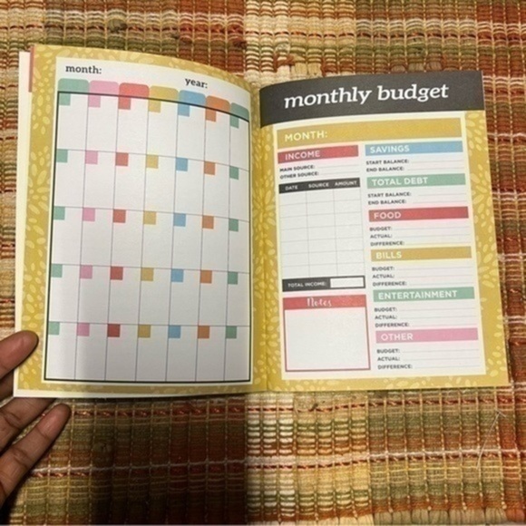Budget Planner‎ Financial Organizer Expense Tracker Monthly Yearly Undated - Picture 8 of 11